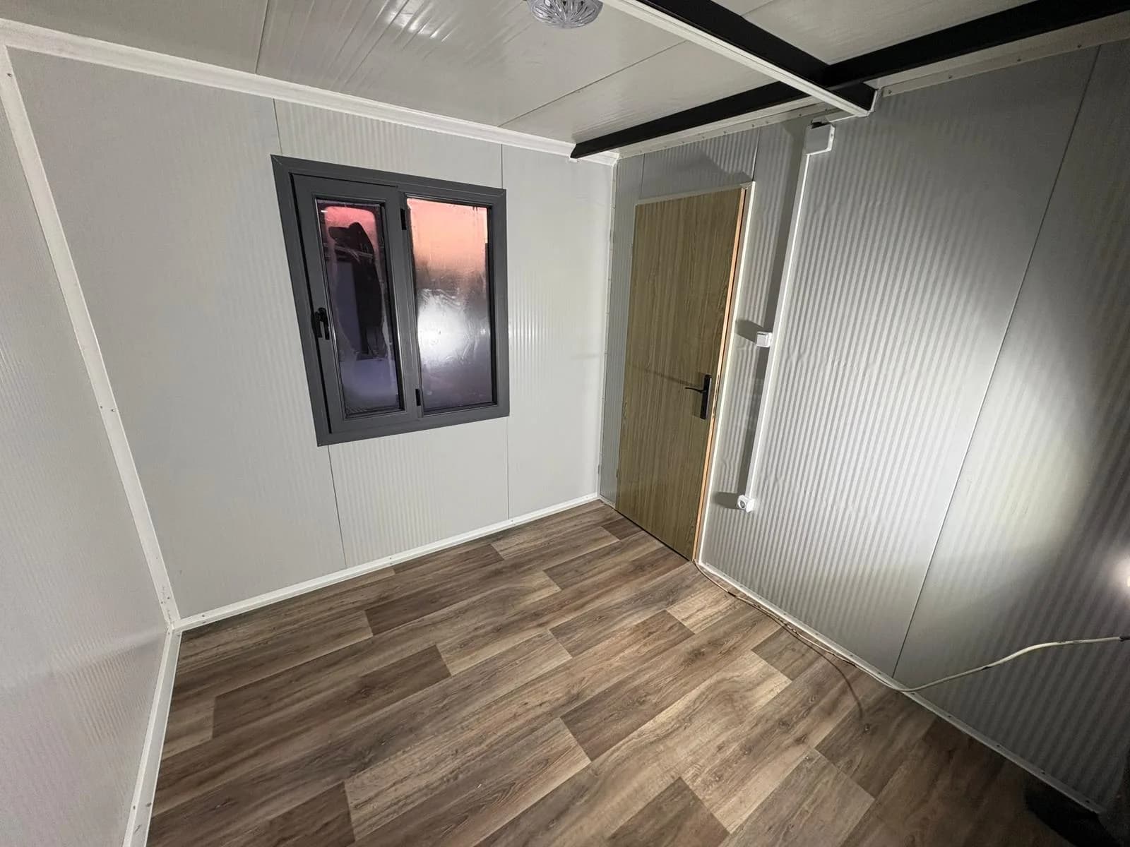 10x3m 30m² Tek Eğim Çatılı Premium Konteyner Ofis Projesi thumbnail 6