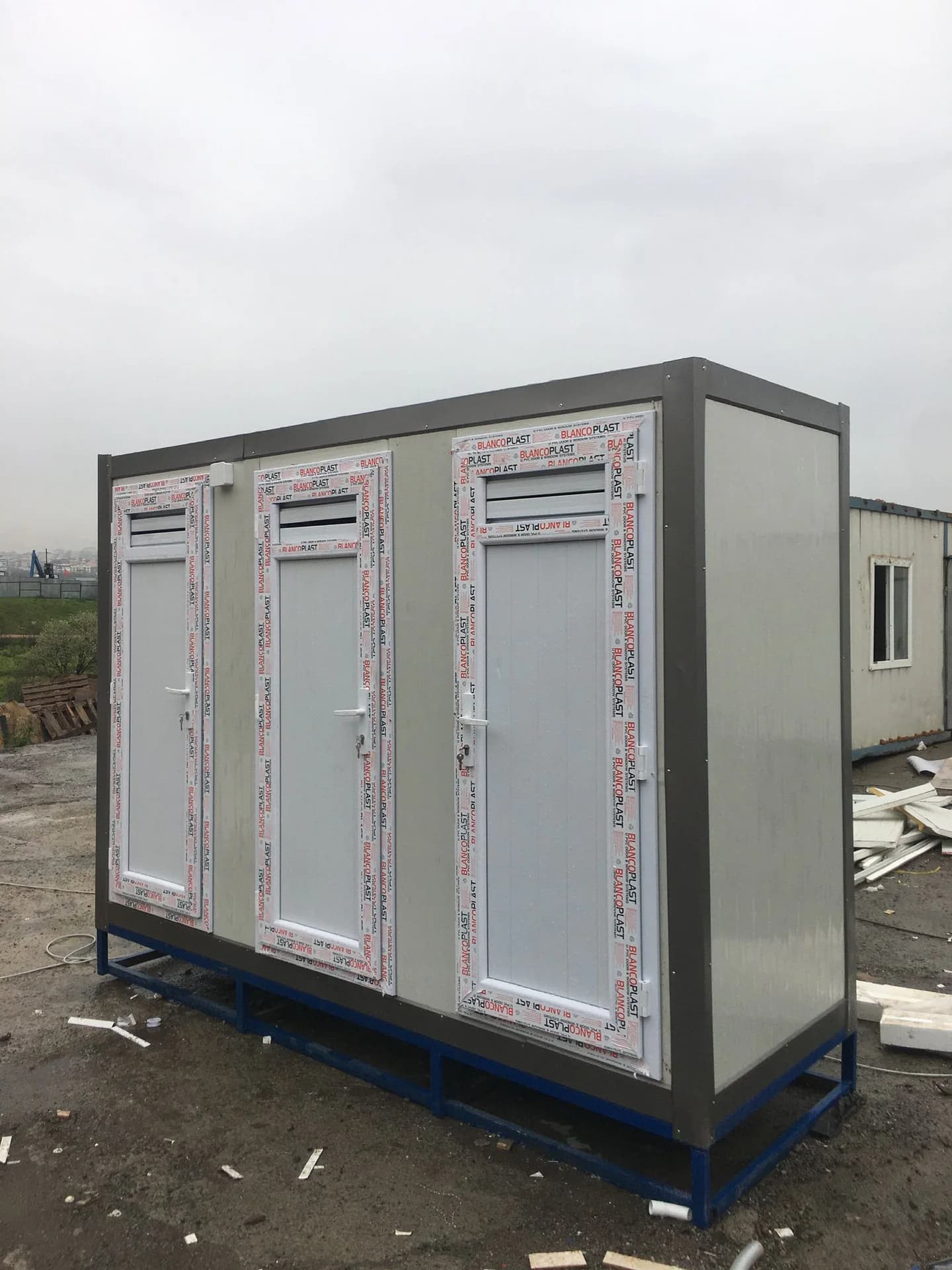 110x310 3lü Duş Kabini - İç Mekan ve Tesisat Detayı 3
