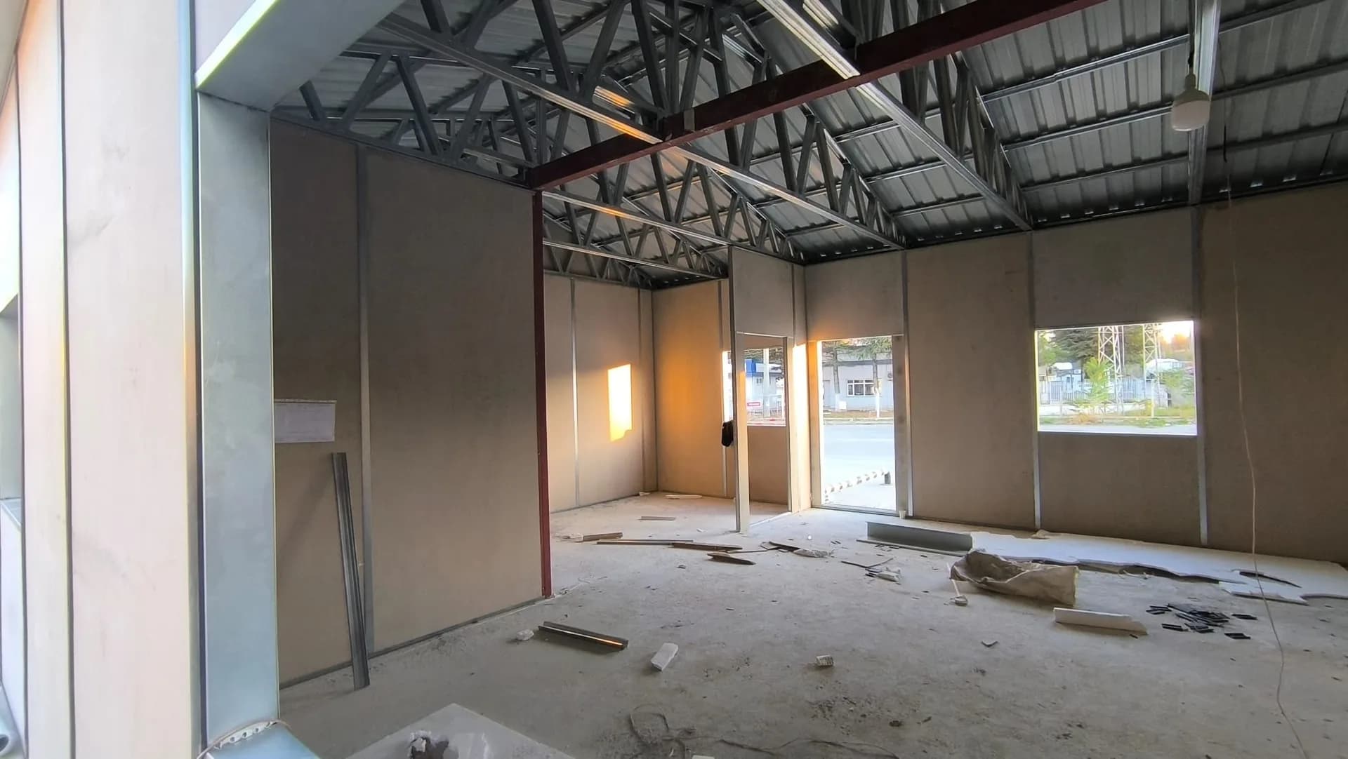 112m² Intertek Kırıkkale Gaz Dolum Merkezi Prefabrik Ofis Projesi thumbnail 5