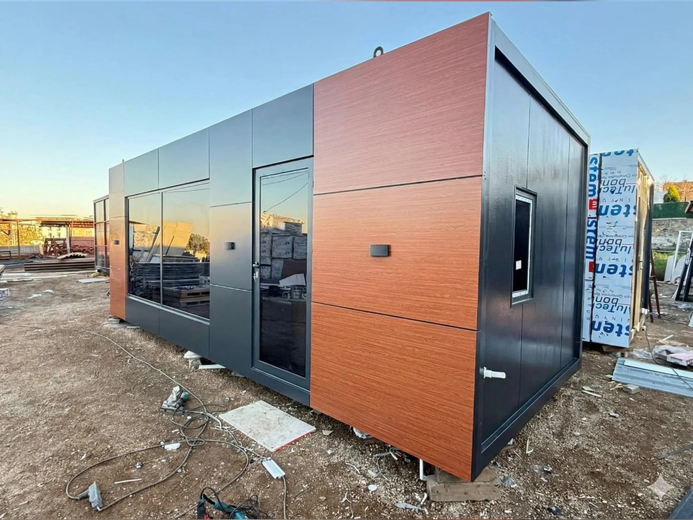 7x3 (21m2)  Kompozit Kaplama Premium Konteyner Ofis - Görsel 1