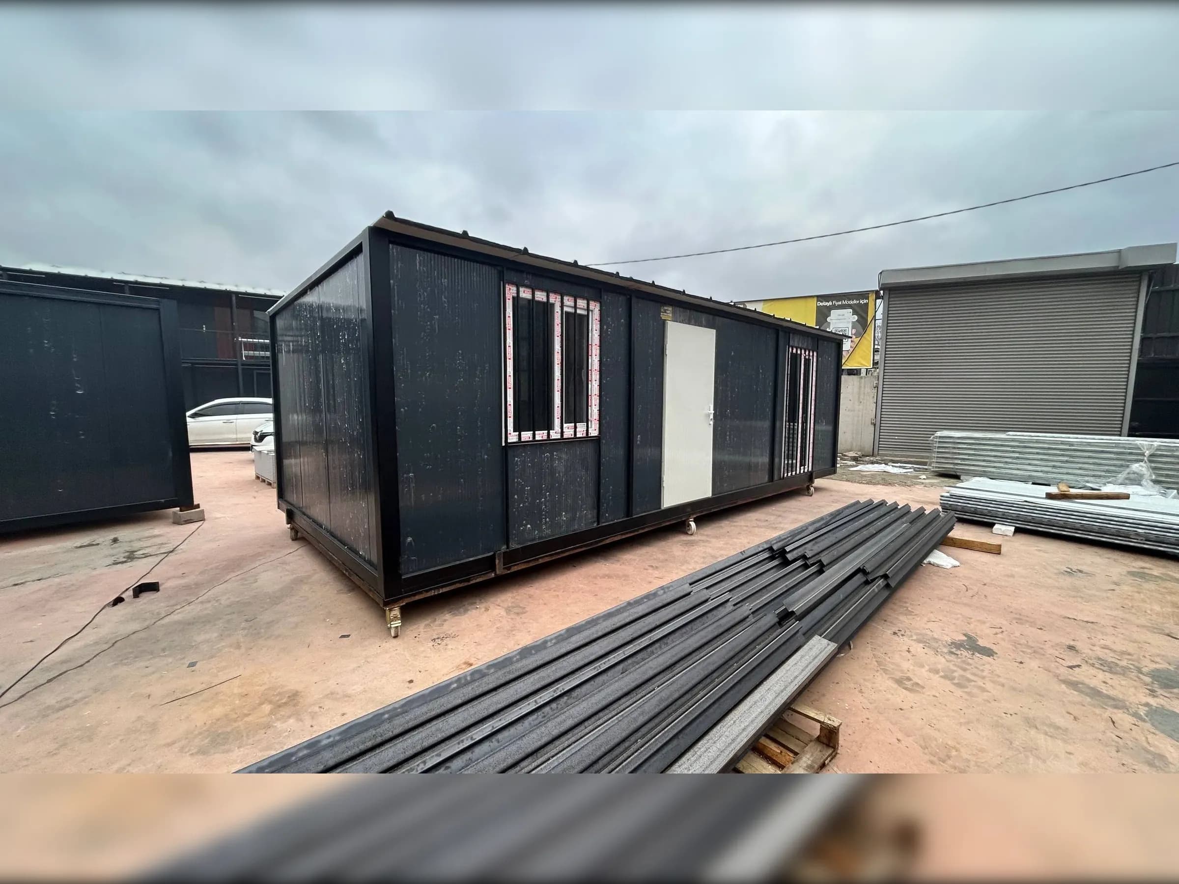 3,5x8 (28m2) Eğimli Çatı Prefabrik Konteyner Ev - Ofis - Görsel 1