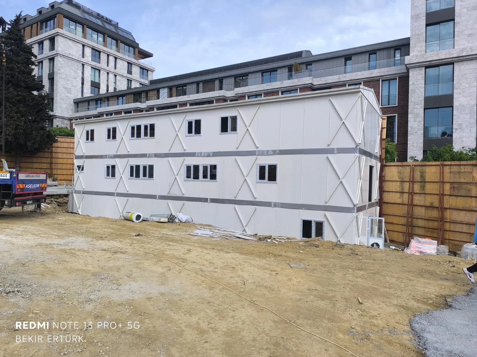 3000m² Etiler Hukukçular Sitesi 3 Katlı Prefabrik Ofis Kampüsü Projesi thumbnail 6