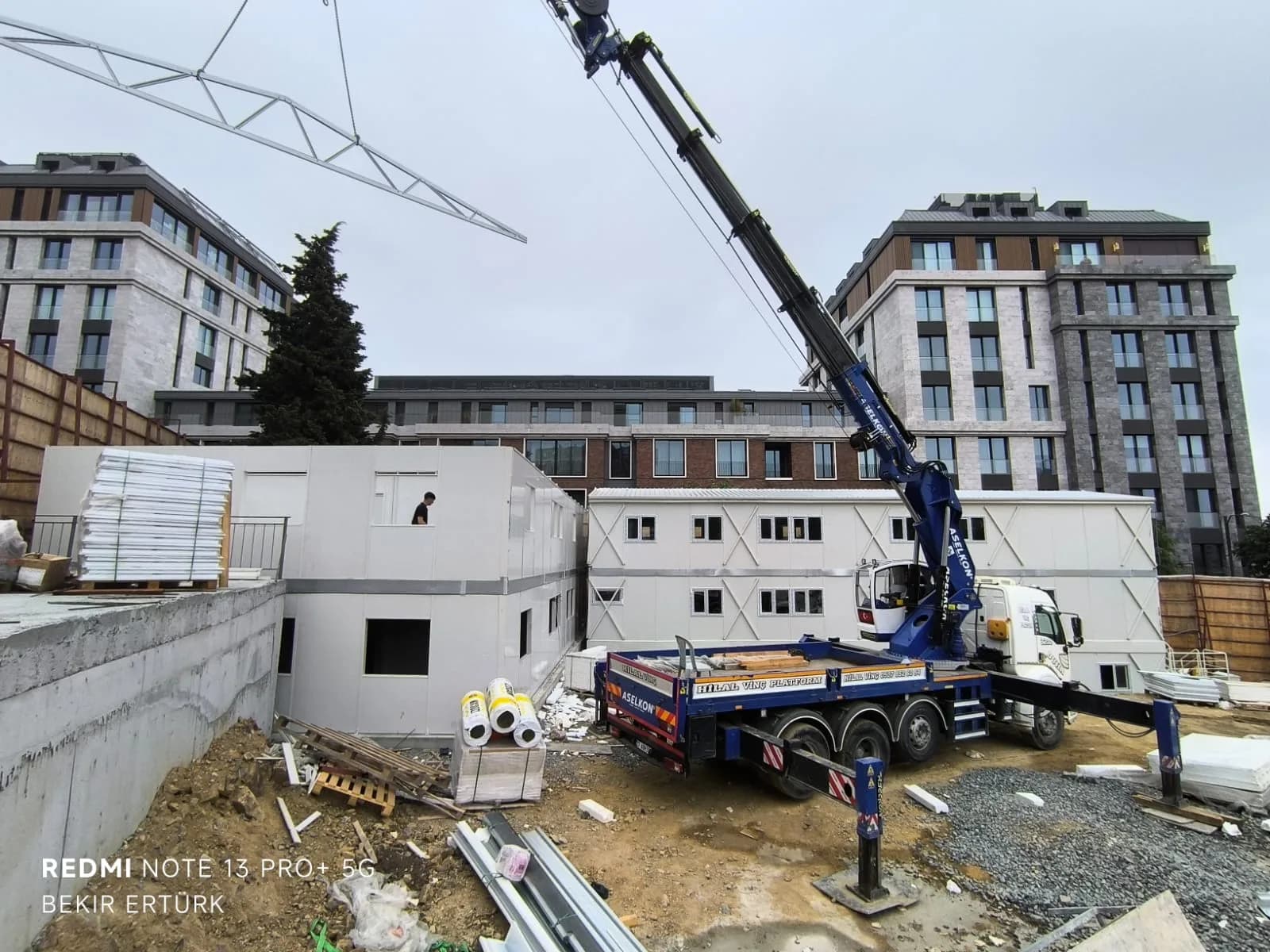 3000m² Rönesans Holding Ulus L-Tipi 3 Katlı Prefabrik Kampüs Projesi thumbnail 4