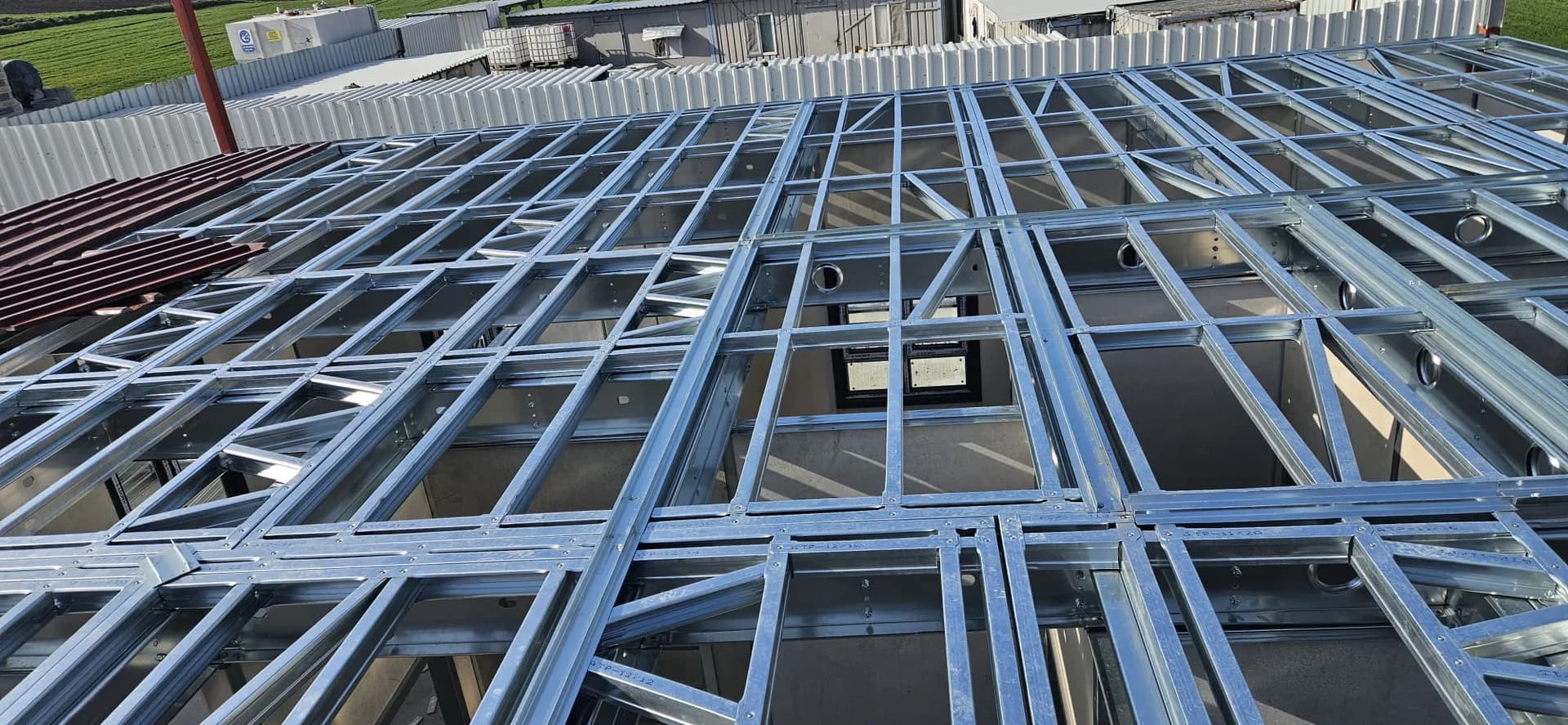 316m² Yön Yapı Silivri Çift Balkonlu Prefabrik Ofis Projesi thumbnail 7