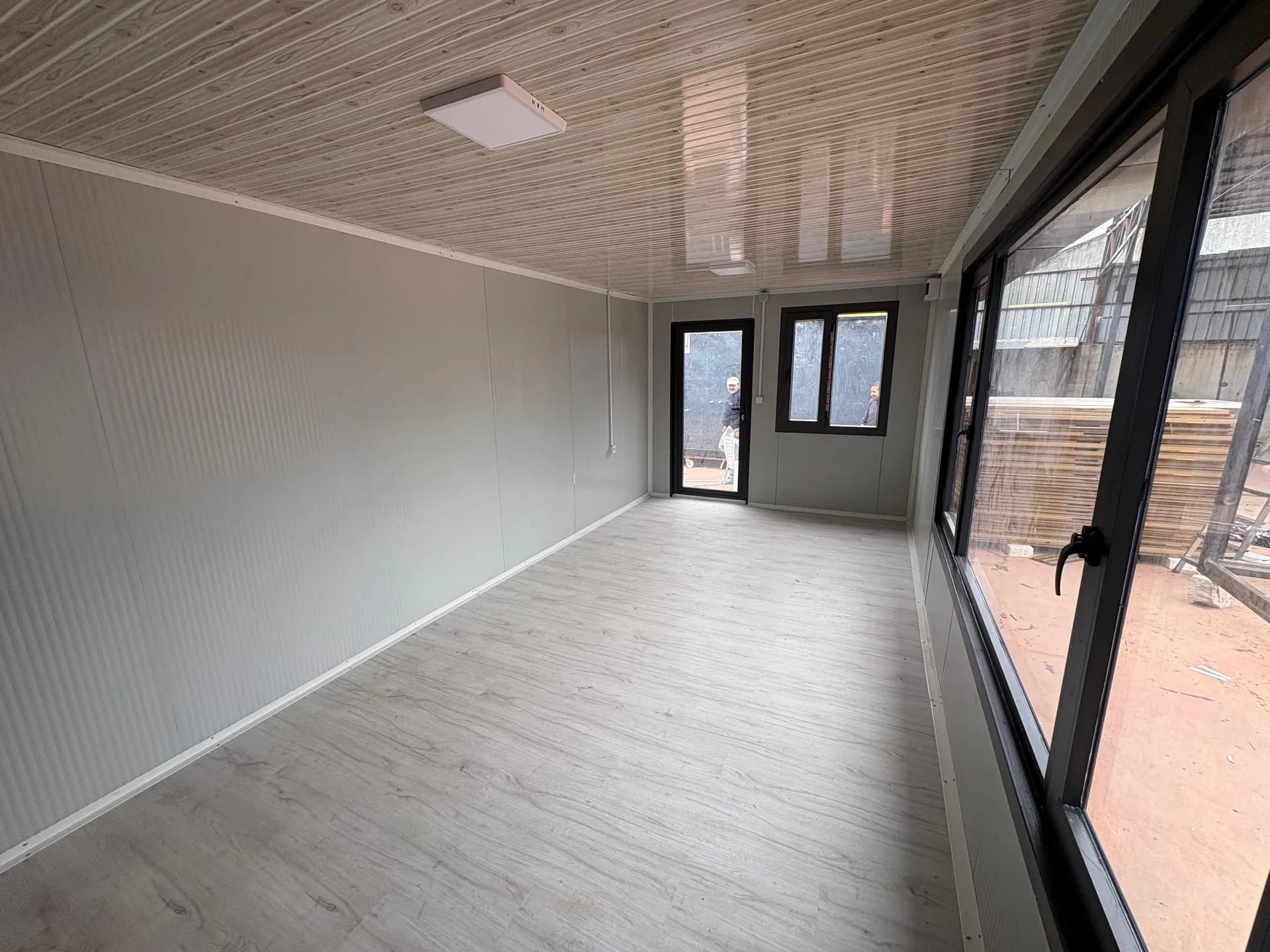 3x7m 21m² Ön Cephe Full Kompozit Harpuşta Detaylı Konteyner Ofis · Büyükçekmece thumbnail 7