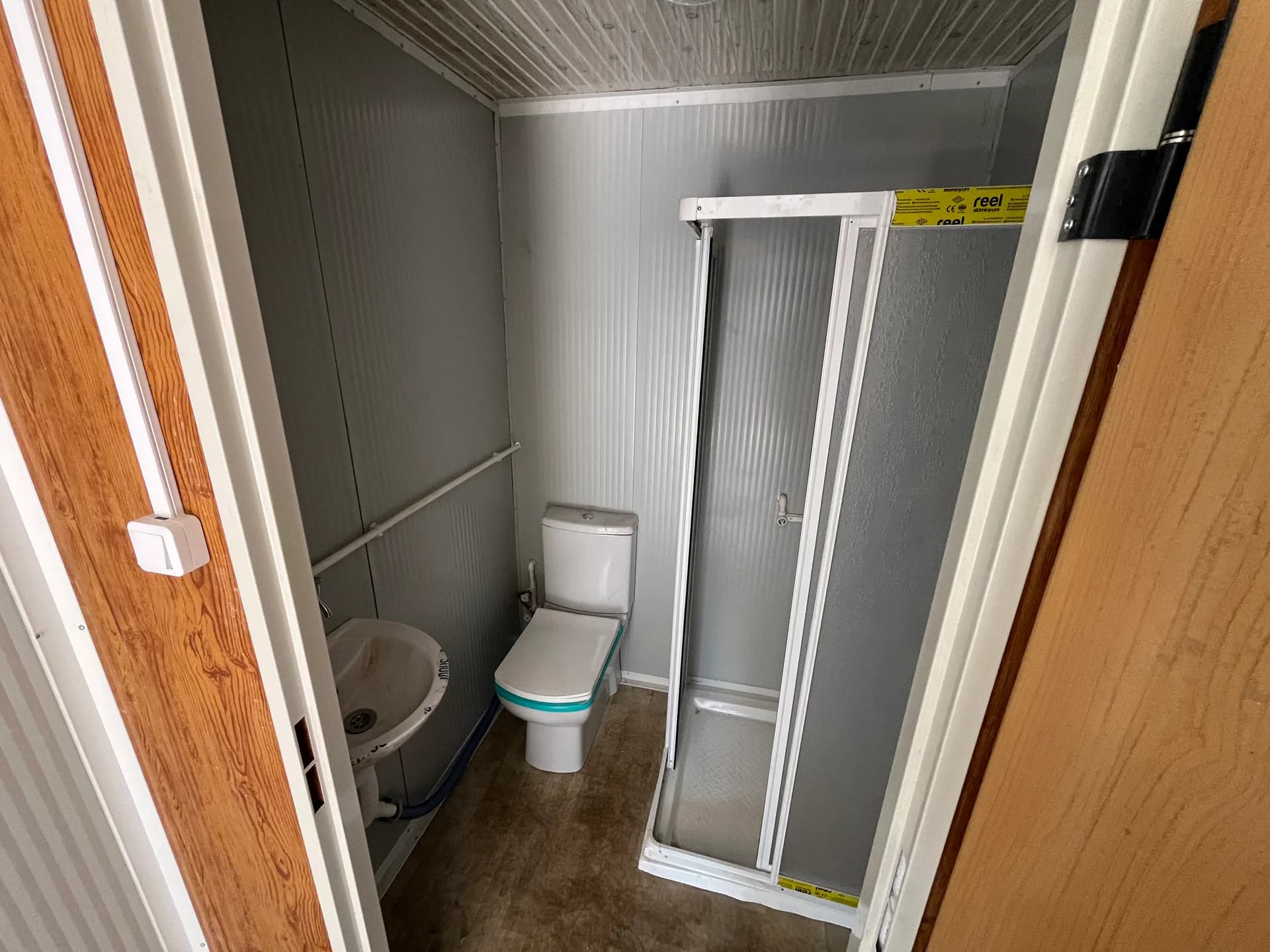 42m² 2+1 Dekoratif Kaplama Birleşim Modeli Konteyner Ev - İç Mekan ve Donanım Detayı 15