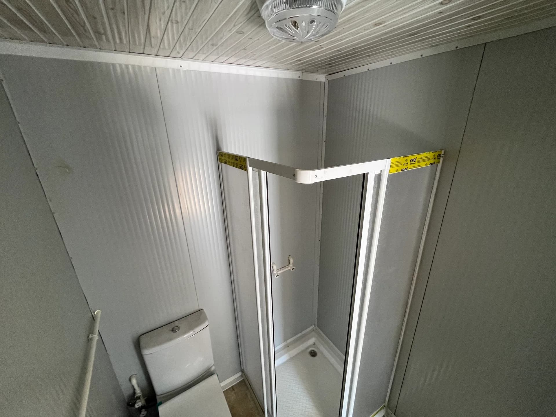 42m² 2+1 Dekoratif Kaplama Birleşim Modeli Konteyner Ev - İç Mekan ve Donanım Detayı 16