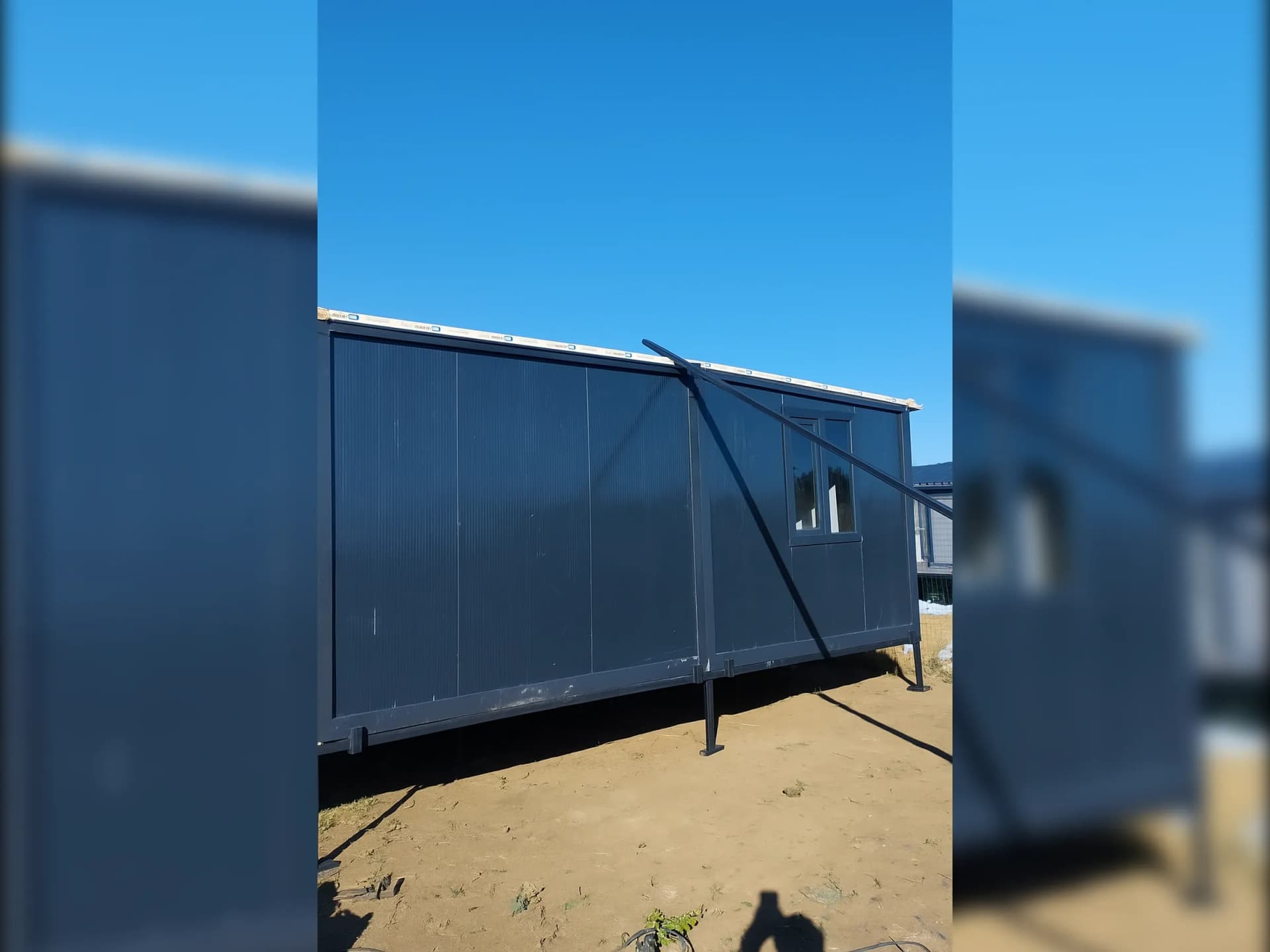konteyner ev yan cephe antrasit gri kaplama