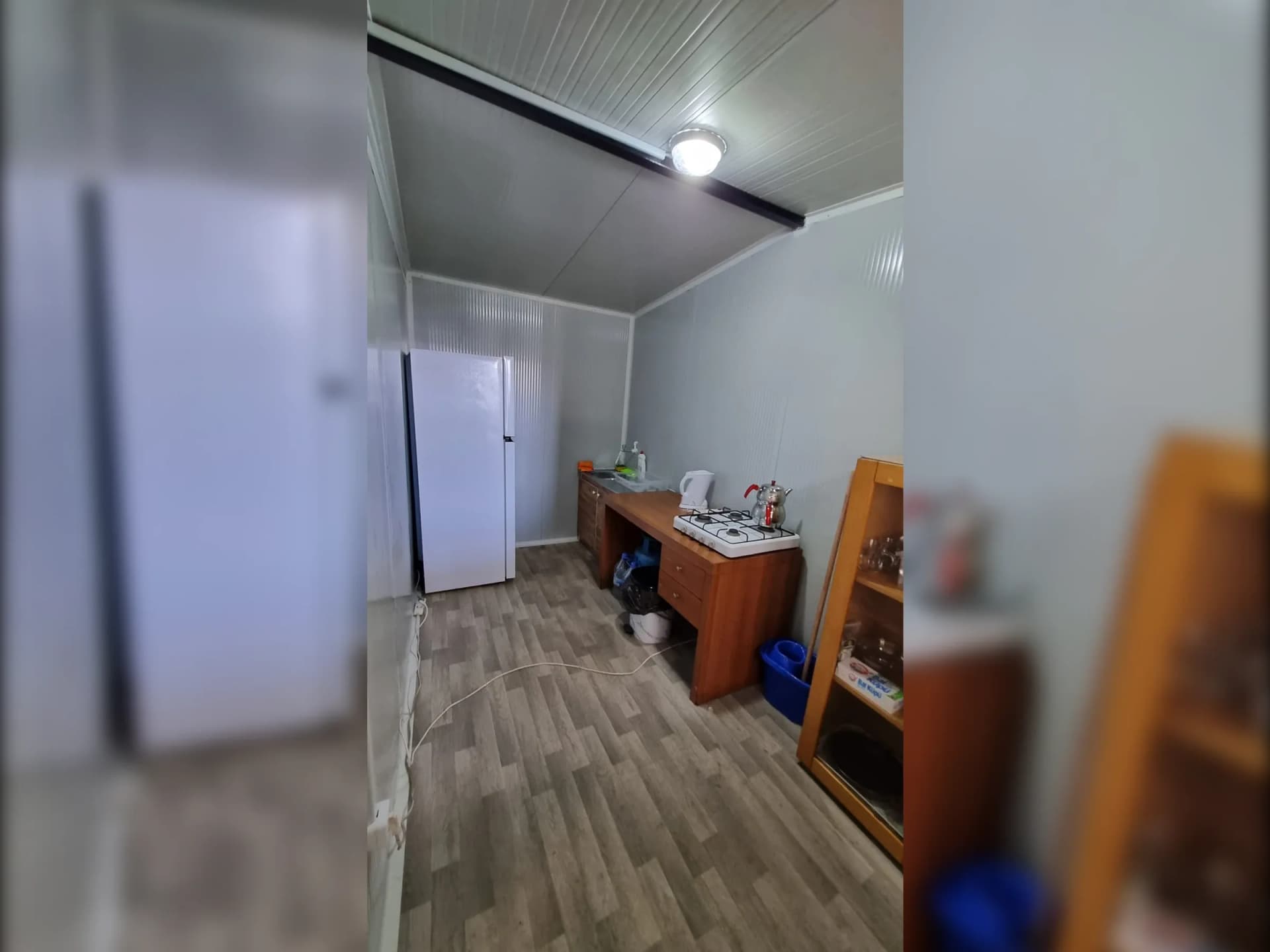 konteyner ofis iç oda depolama ve kullanım alanı