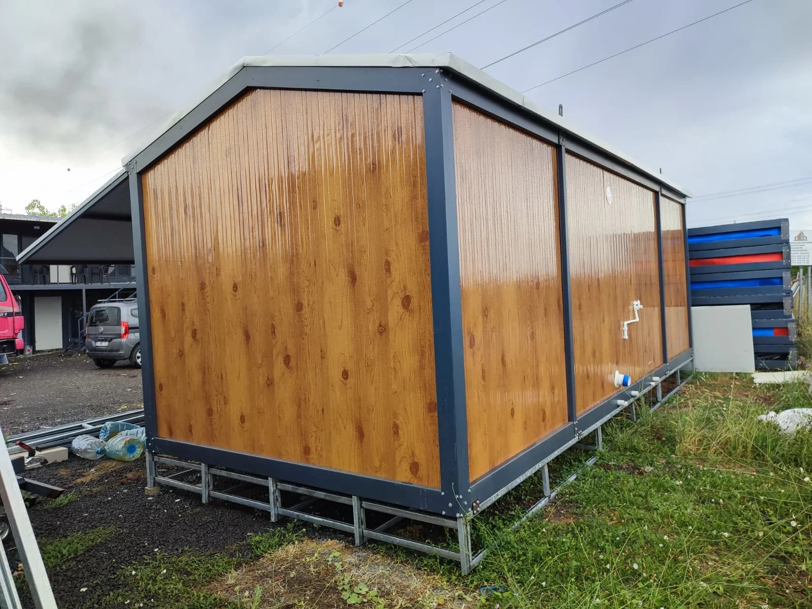 7x3 (21m²) Beşik Çatı Fransız Cam Tipi Konteyner Ofis - İç Mekan ve Donanım Detayı 7