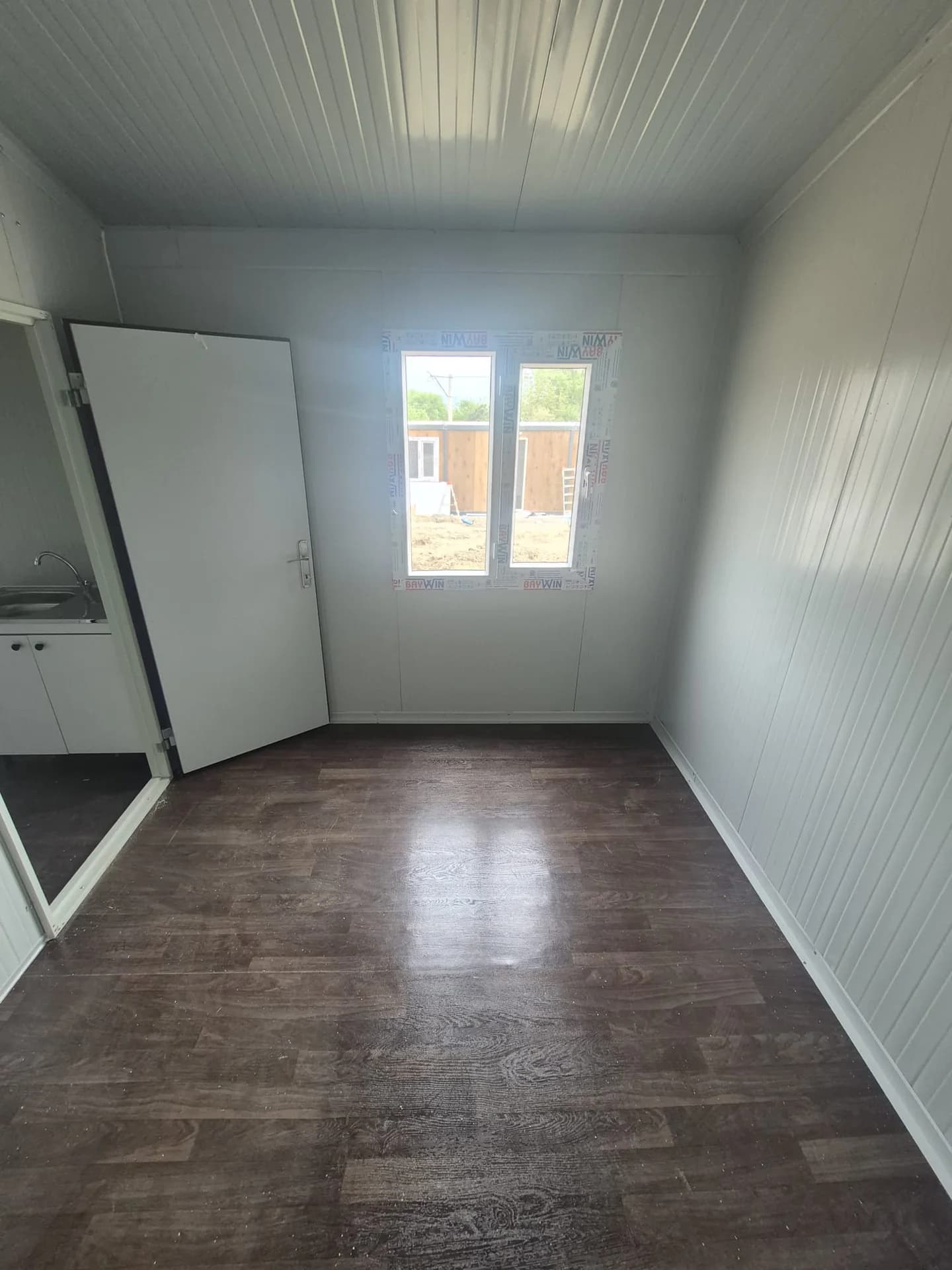 7x3 (21m²) Demonte 1+1 Beşik Çatı Konteyner Ofis - Ev - İç Mekan ve Donanım Detayı 14