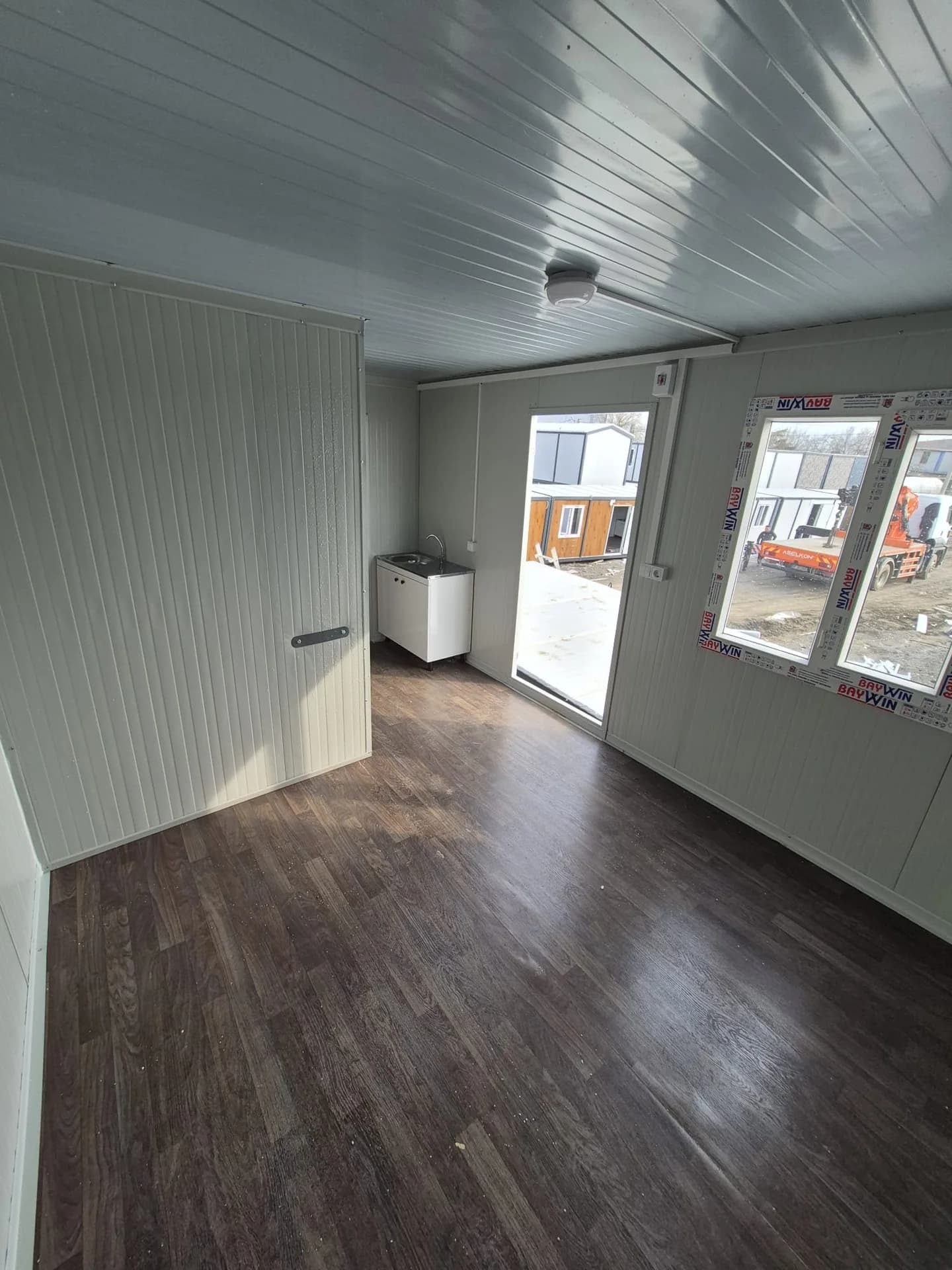 7x3 (21m²) Demonte 1+1 Düz Çatı Konteyner Ofis - Ev - İç Mekan ve Donanım Detayı 10