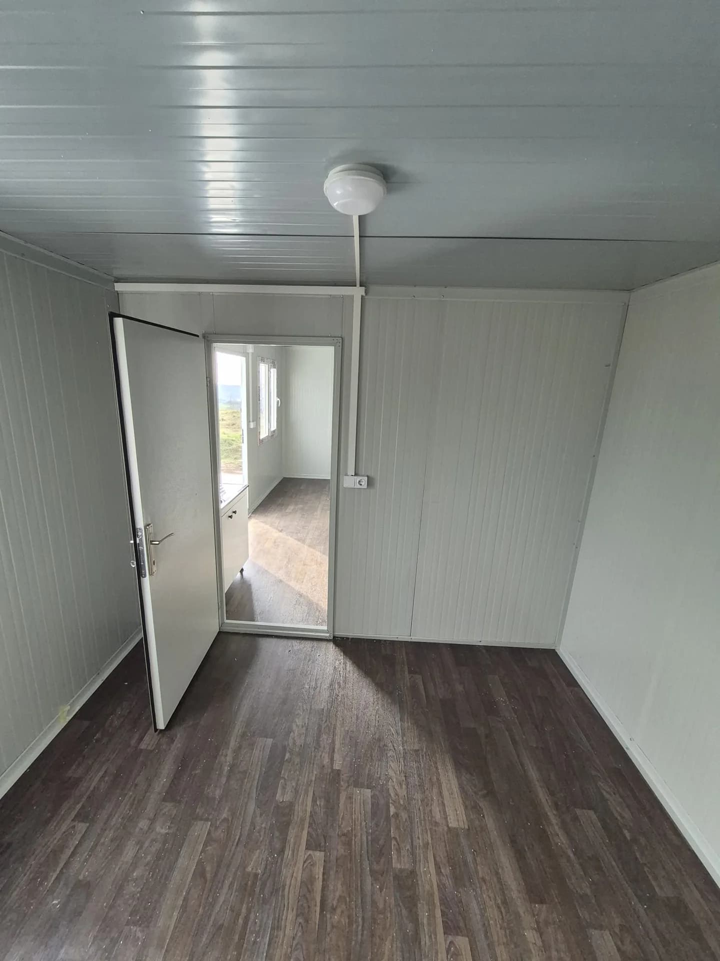 7x3 (21m²) Demonte 1+1 Düz Çatı Konteyner Ofis - Ev - İç Mekan ve Donanım Detayı 11