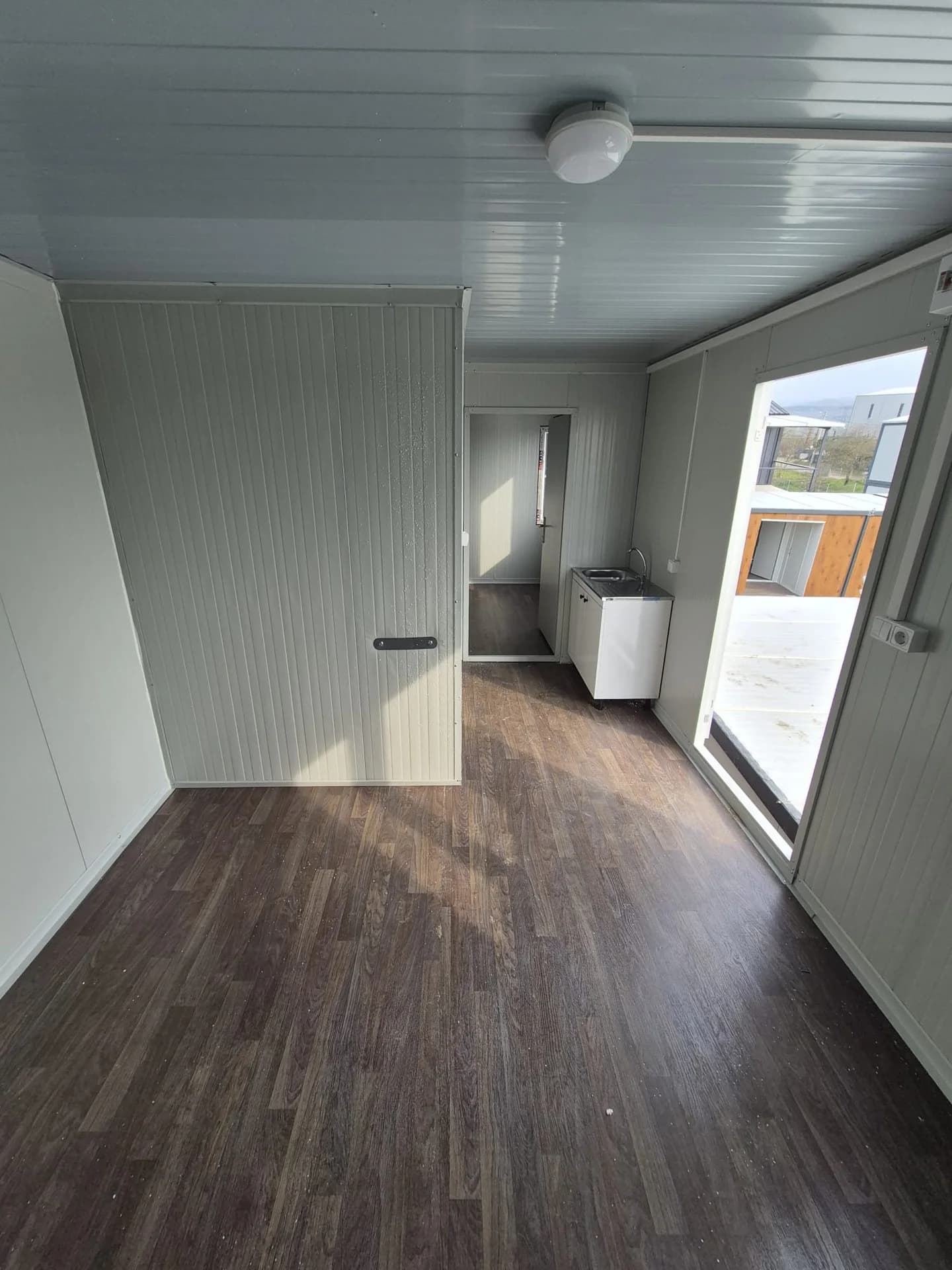 7x3 (21m²) Demonte 1+1 Düz Çatı Konteyner Ofis - Ev - İç Mekan ve Donanım Detayı 9