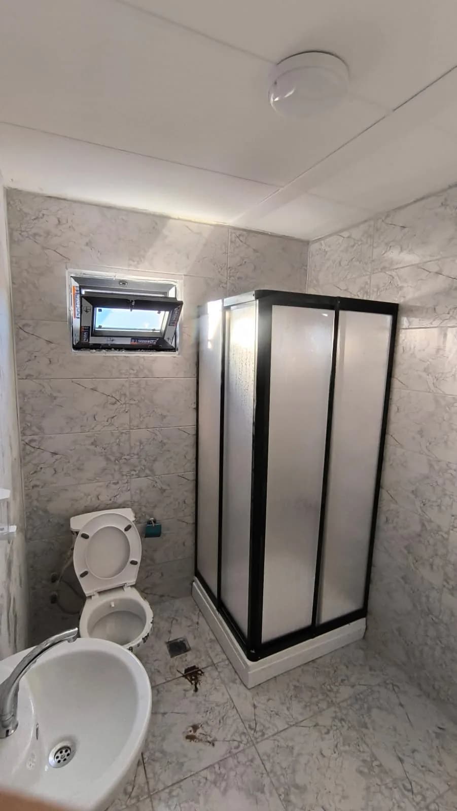 80m² Bingöl 2+1 Ebeveyn Banyolu Prefabrik Konut Projesi thumbnail 11