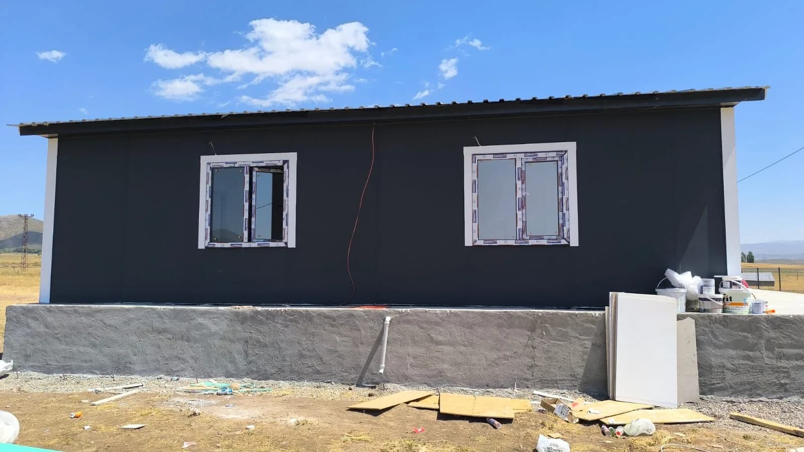 80m² Bingöl 2+1 Ebeveyn Banyolu Prefabrik Konut Projesi thumbnail 5