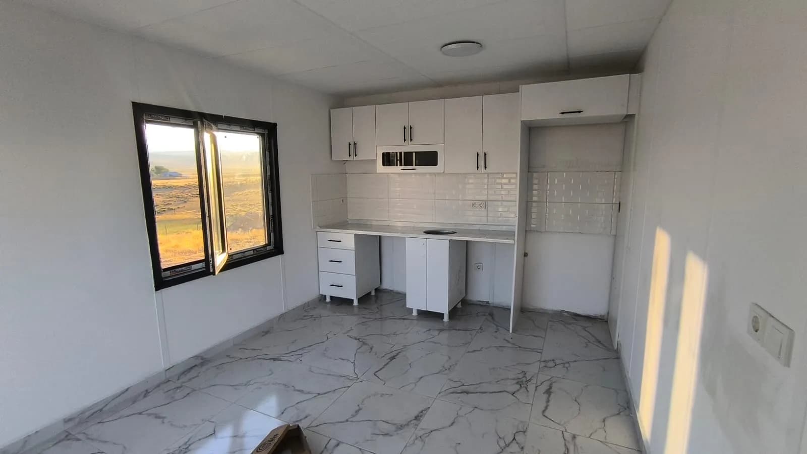80m² Bingöl 2+1 Ebeveyn Banyolu Prefabrik Konut Projesi thumbnail 6