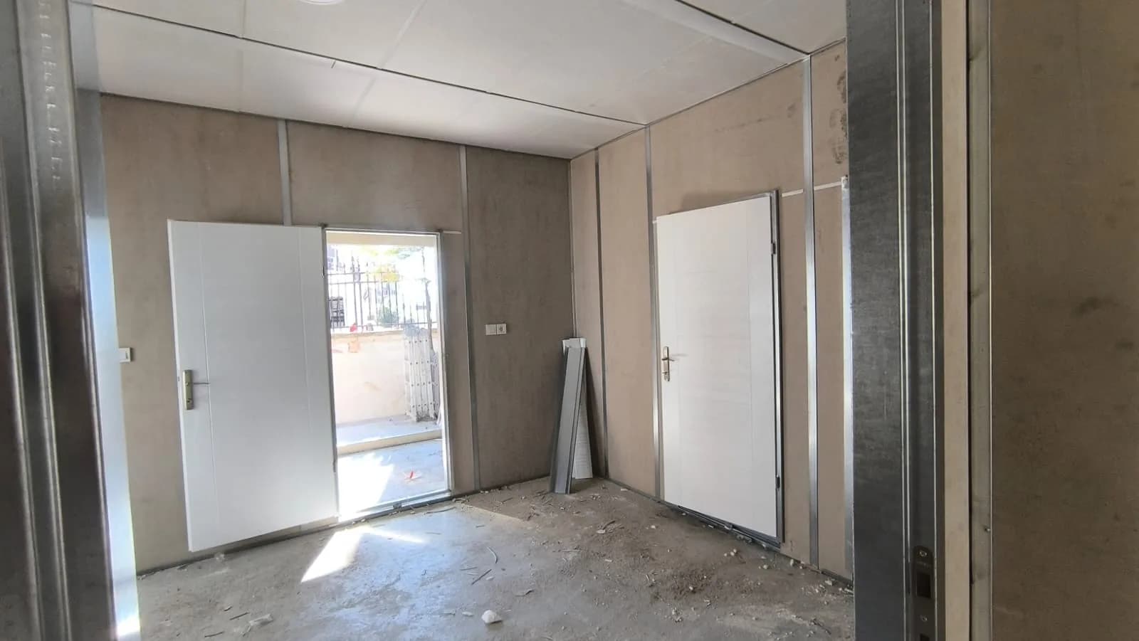 82m² Esenyurt Belediyesi 1. Muhtarlık Hizmet Binası Projesi thumbnail 13