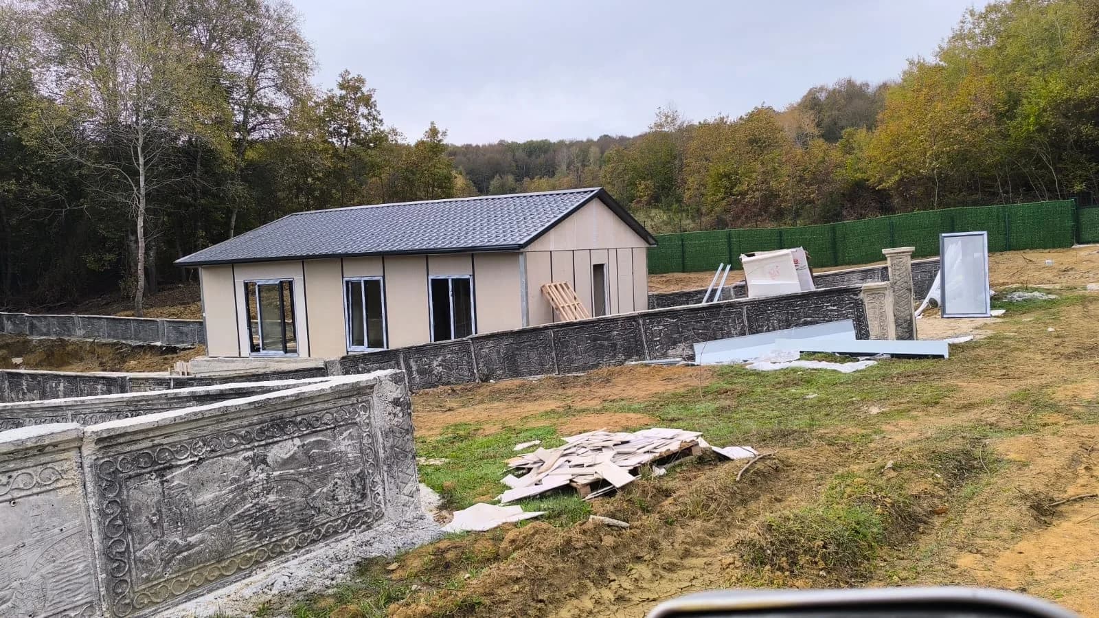 84m² Tepe Manayır Köyü Metal Kiremit Çatılı Prefabrik Konut Projesi thumbnail 3
