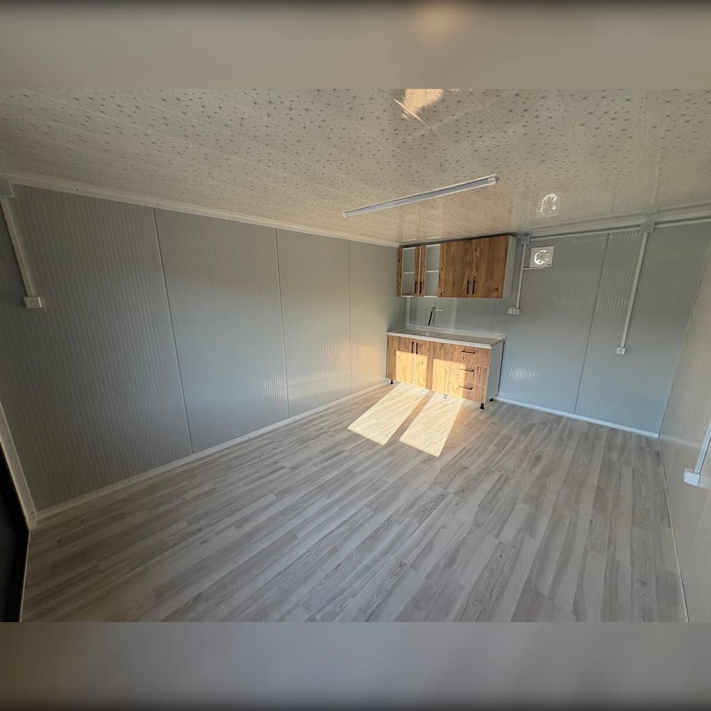 34m² Premium Prefabrik Konteyner Ofis Projesi görsel 5