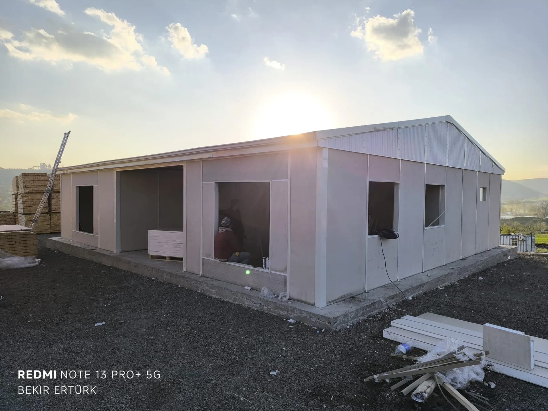 125m² Reka Orman Ürünleri Gebze Prefabrik Ofis Projesi görsel 2