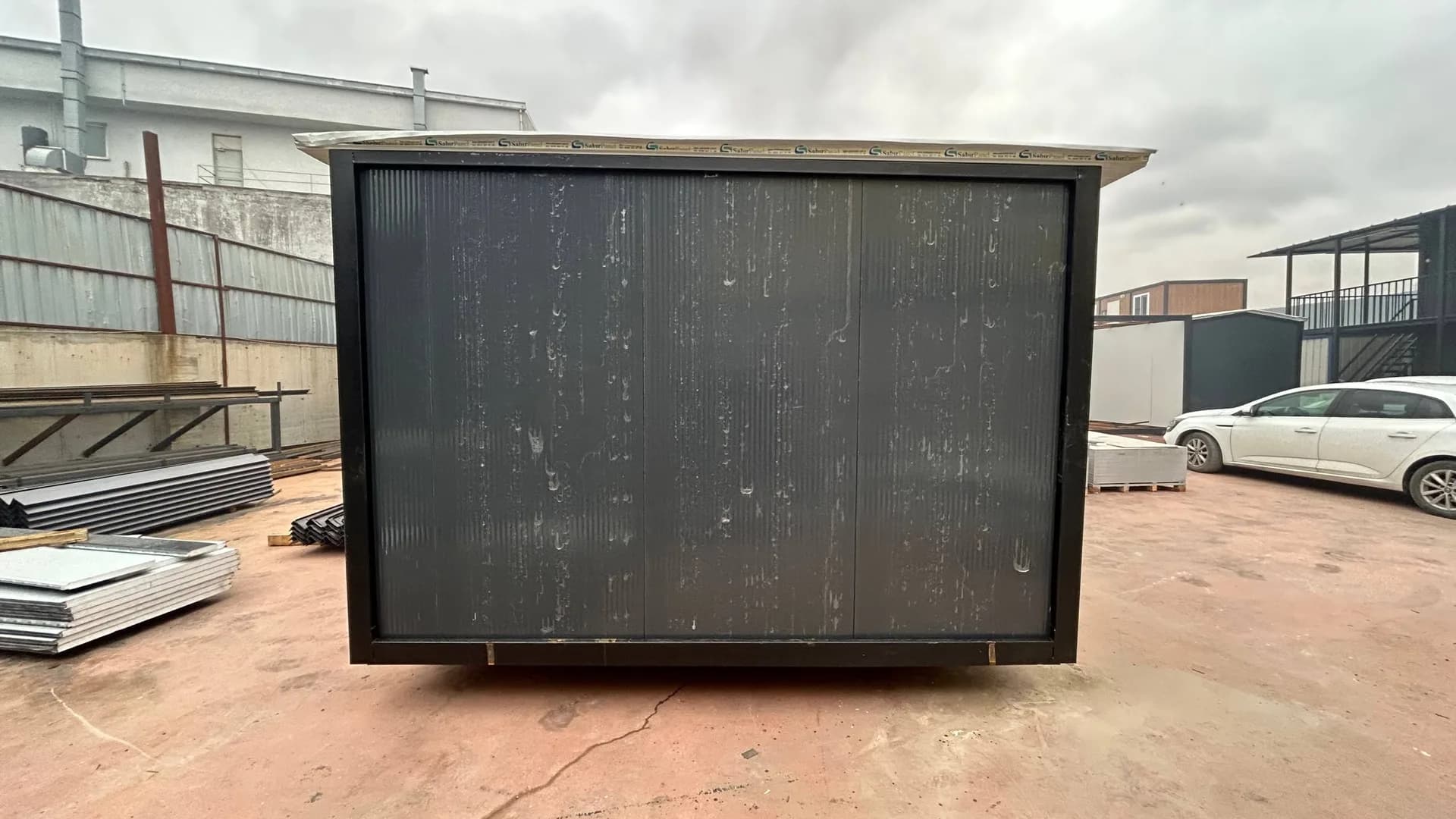 3.5x8m 28m² Tek Eğim Çatılı Antrasit Gri 1+1 Konteyner Ev · Beykoz görsel 2