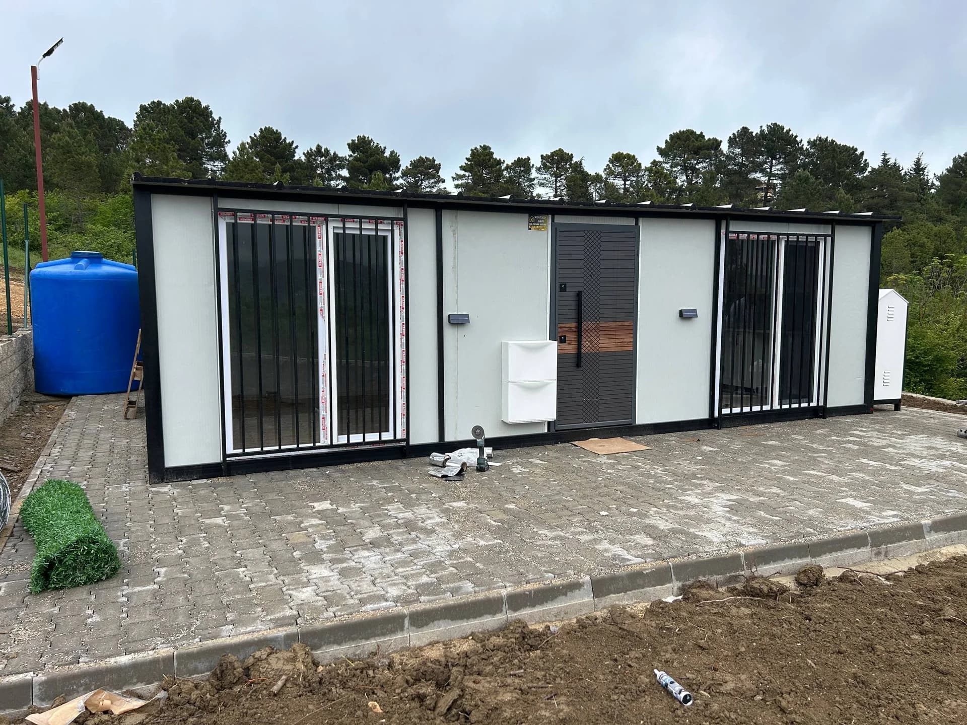 3.5x8m Birleşimli 56m² 2+1 Beyaz Konteyner Ev Projesi · Şile Kurfalı