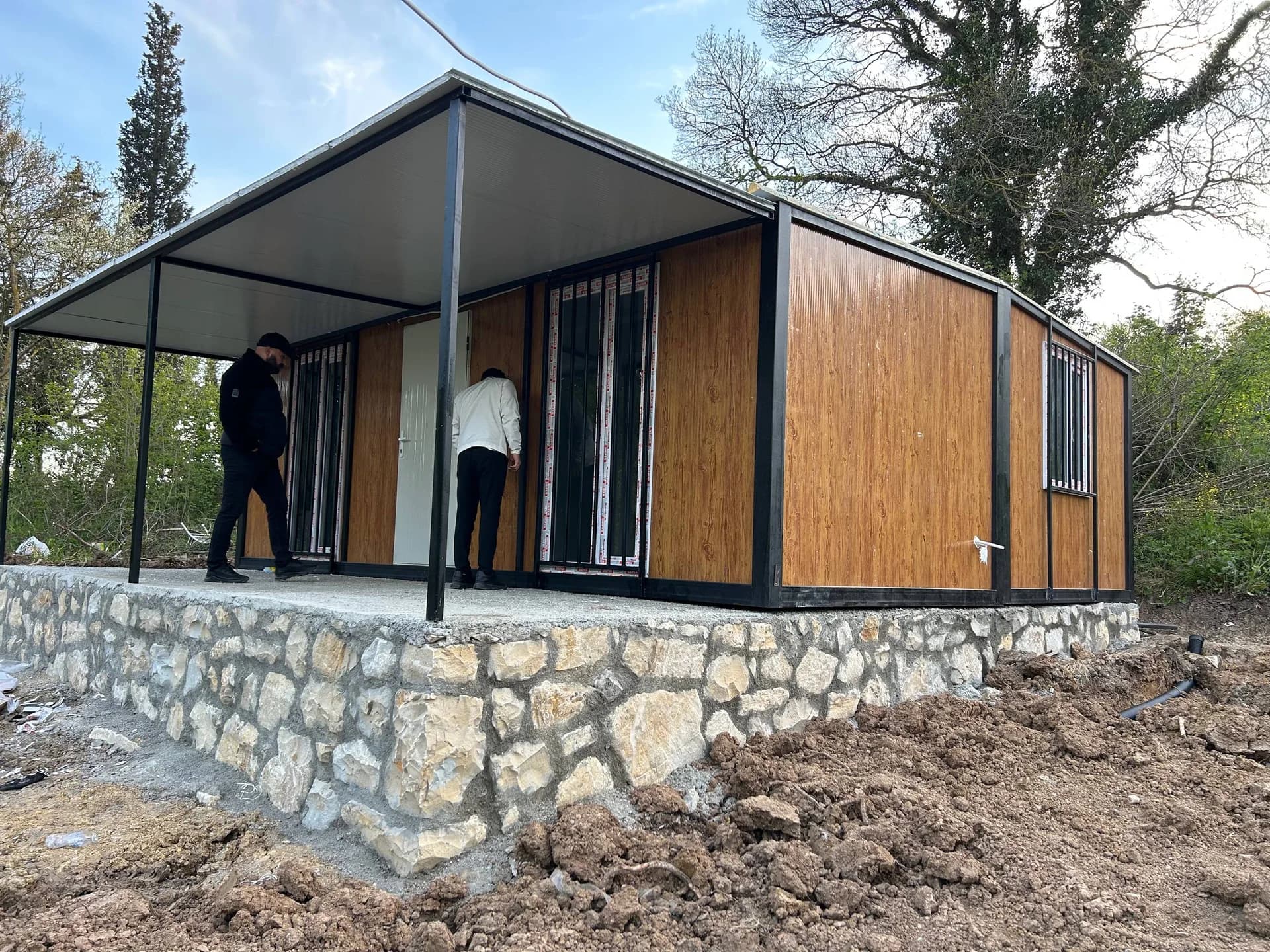 42m² Ev + 14m² Açılır-Kapanır Sundurmalı 56m² Konteyner Ev · Şile