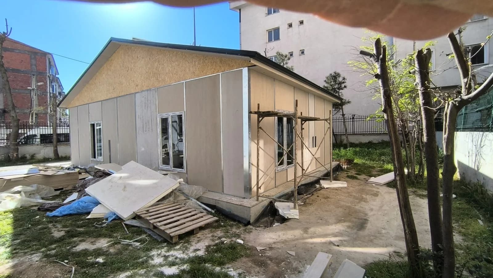 82m² Esenyurt Belediyesi 1. Muhtarlık Hizmet Binası Projesi görsel 2